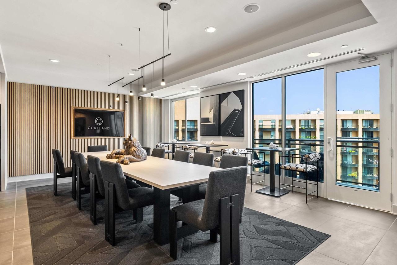 1221 S Eads St #1056572P - Photo 6 of 37