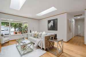 featured image of 1683 Toledo Ct