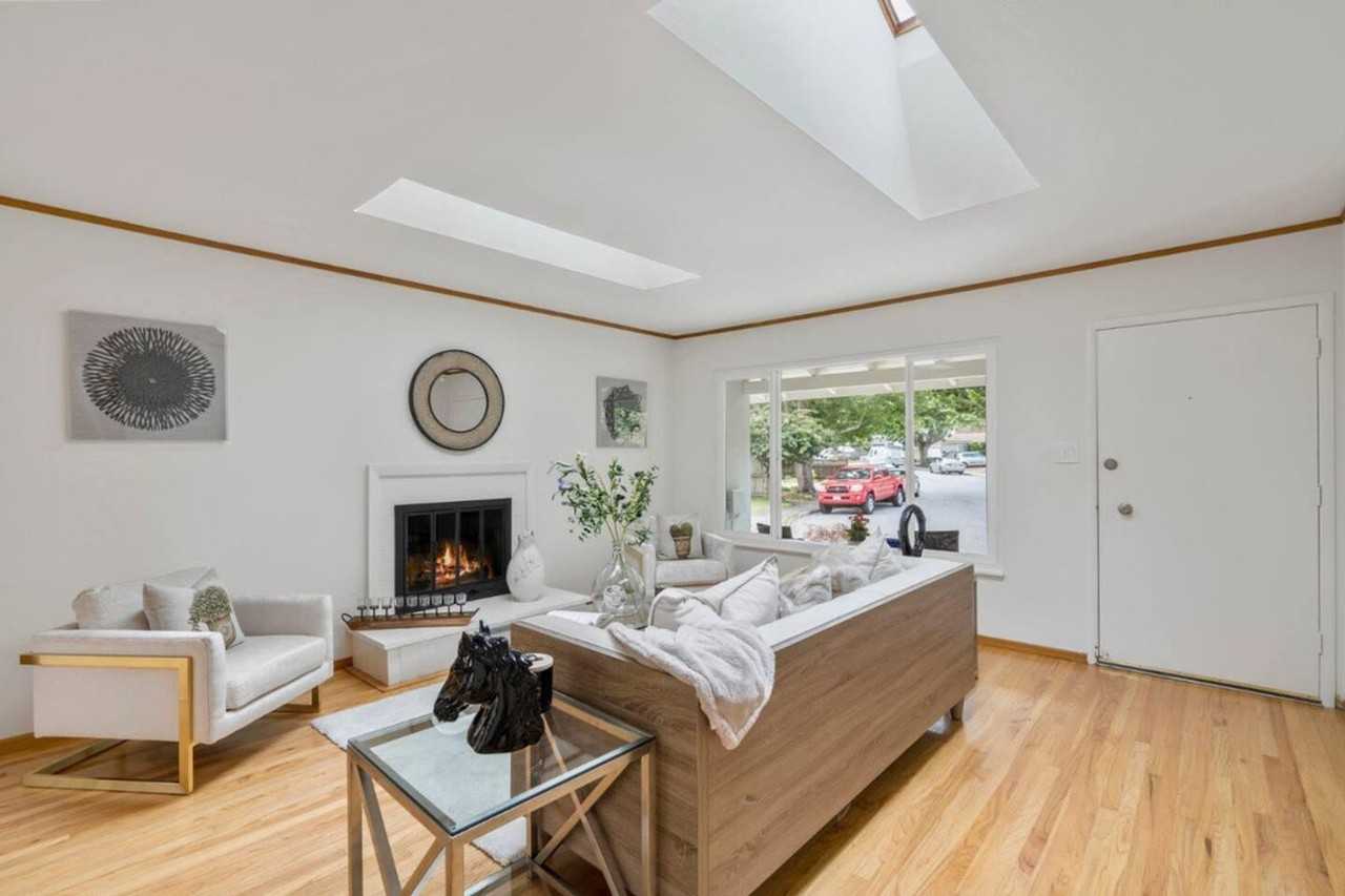 1683 Toledo Ct #1029689P - Photo 4 of 17