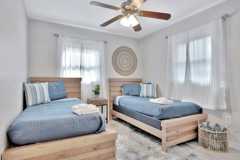 10664 Starkey Rd - Photo 1 of 1