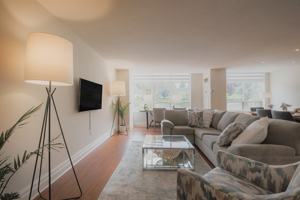 featured image of 8 Sampson Mews