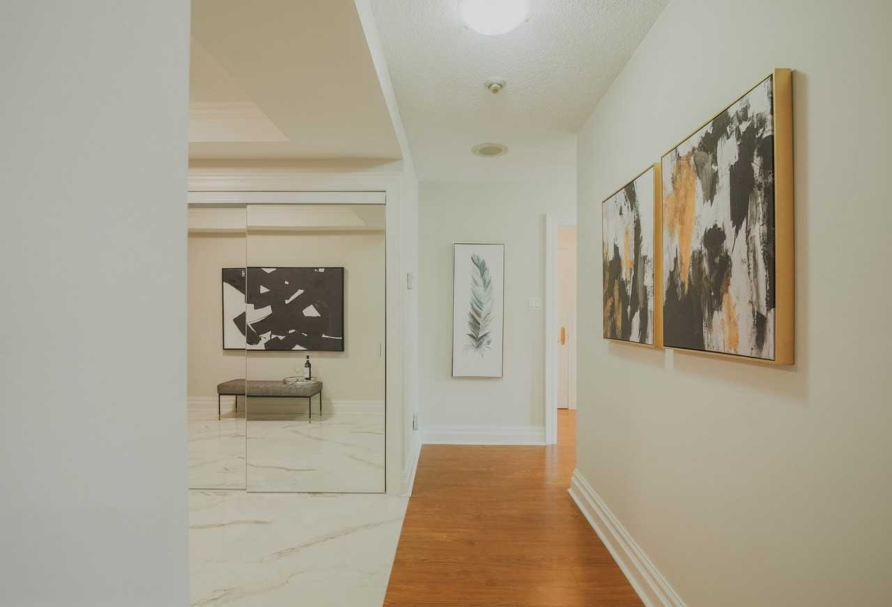 8 Sampson Mews #1034614P - Photo 5 of 34