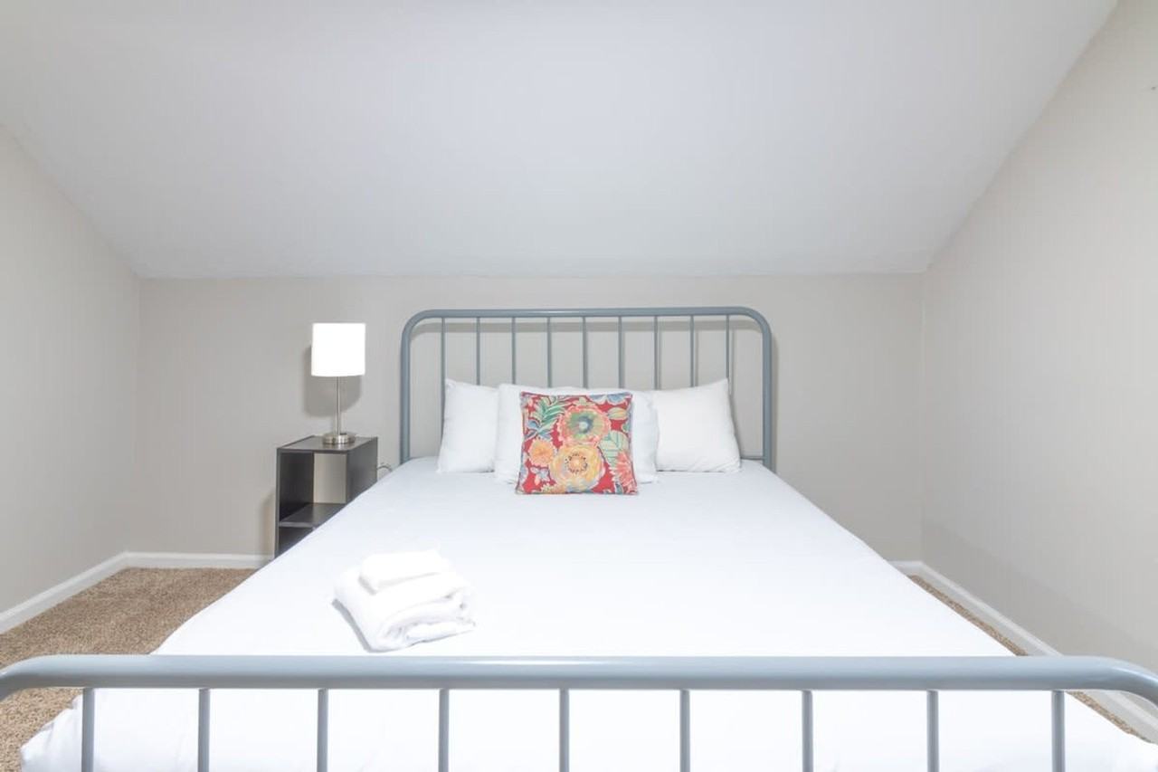 703 2nd Avenue - Photo 7 of 73