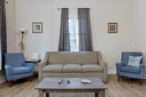 featured image of 707 2nd Ave