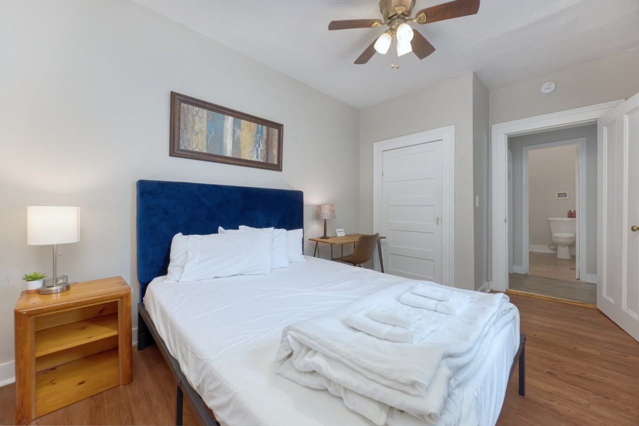 707 2nd Ave #1043450P - Photo 4 of 18