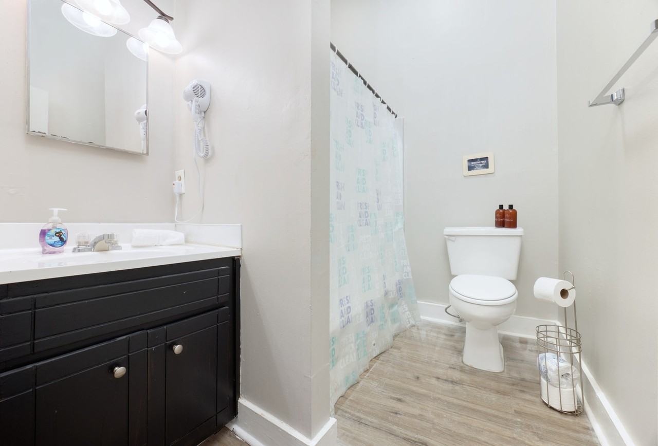 707 2nd Ave #1043450P - Photo 5 of 18