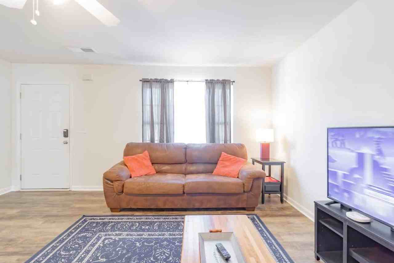 752 Compass Trl #1043486P - Photo 7 of 45