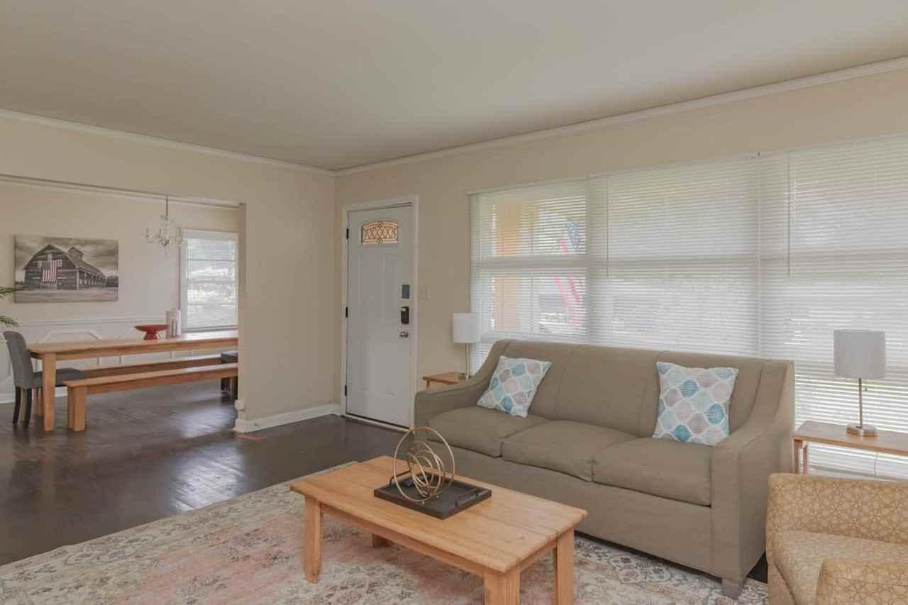 1117 Dunbar Ave #1043803P - Photo 2 of 46