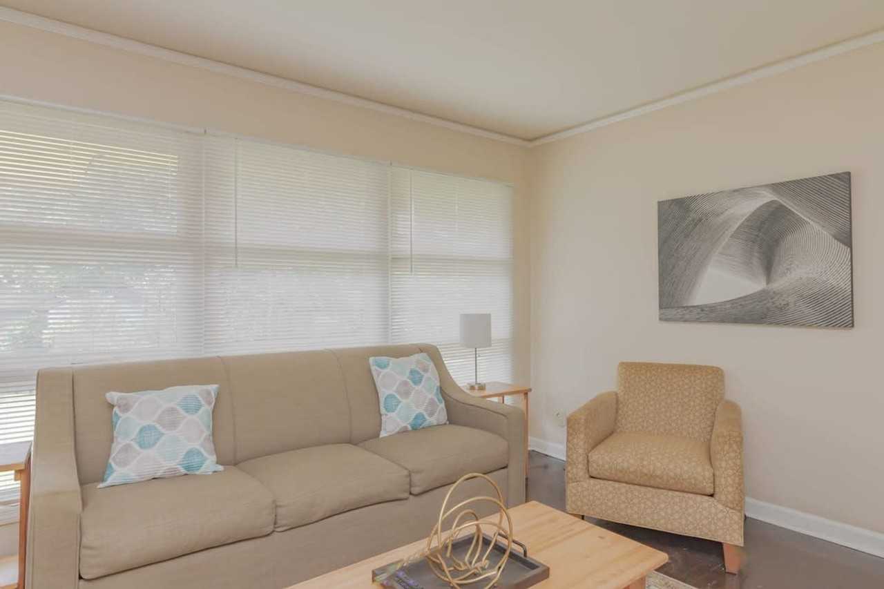 1117 Dunbar Ave #1043803P - Photo 7 of 46