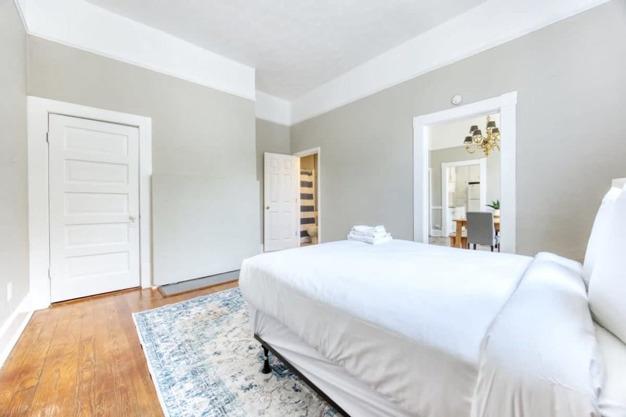 1223 Munro Ave #1043819P - Photo 2 of 46