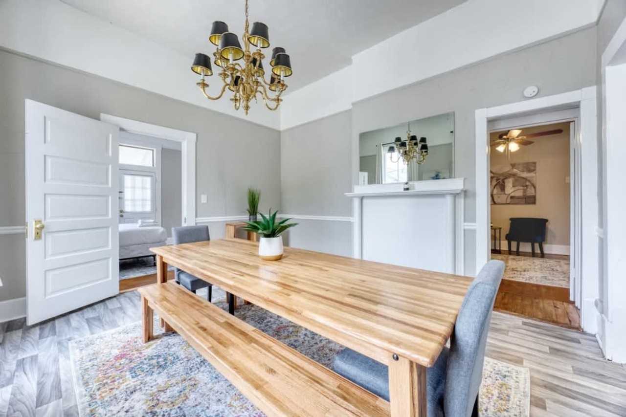 1223 Munro Ave #1043819P - Photo 3 of 46