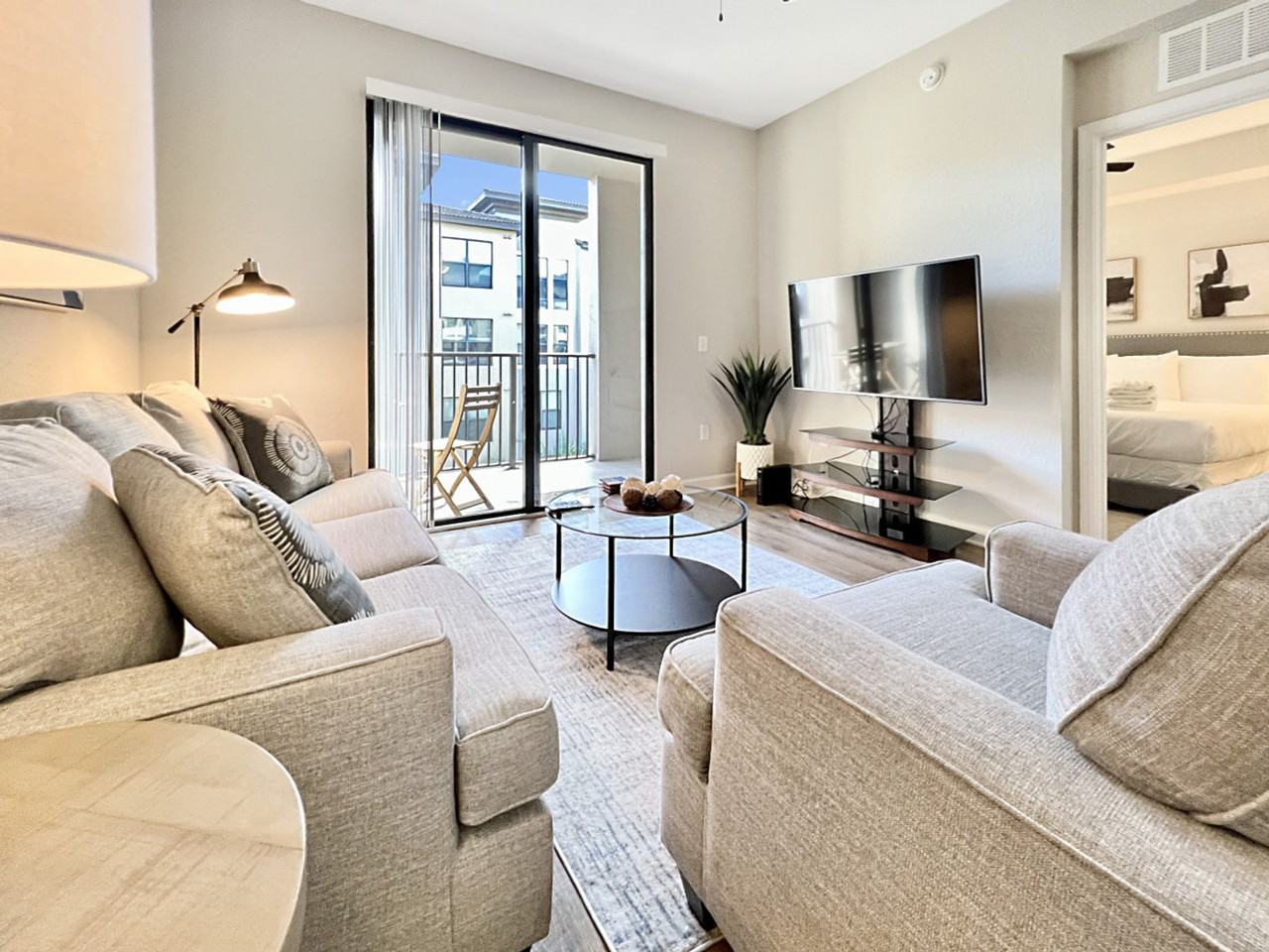 4504 West Spruce Street - Photo 6 of 82