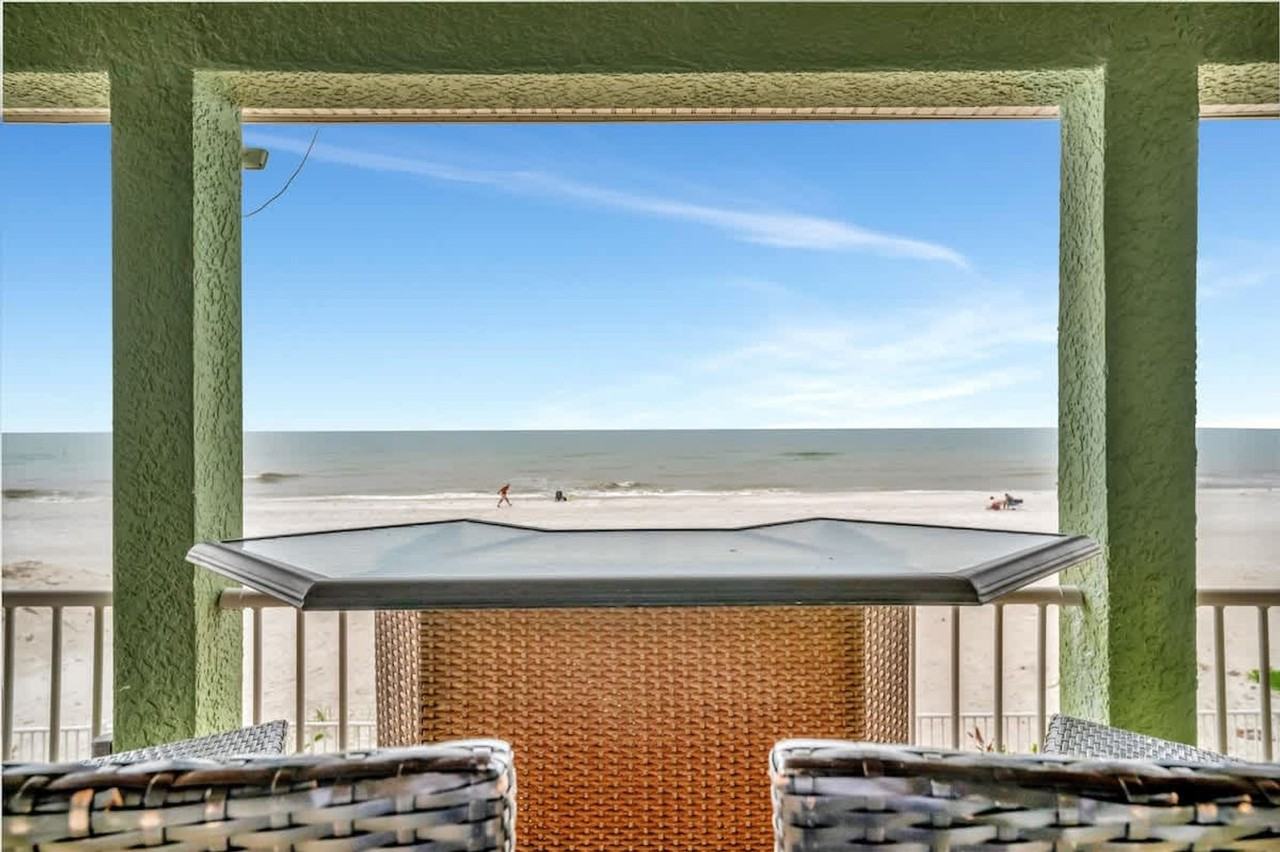 72 Gulf Boulevard - Photo 5 of 109