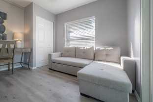 5044 Betty St N - Photo 1 of 1
