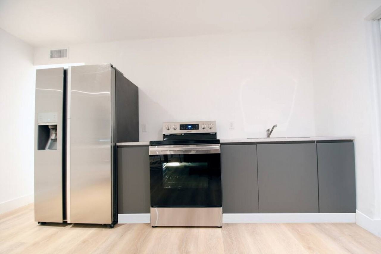 3666 Ne 168th St #1056502P - Photo 6 of 9