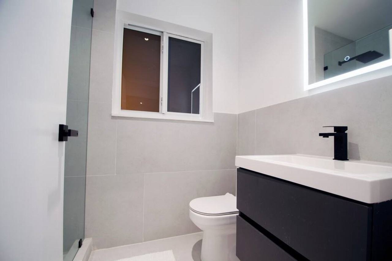 3666 Ne 168th St #1056502P - Photo 7 of 9