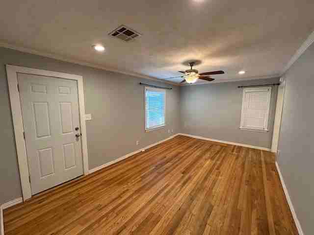 3829 Northwest 26th Street - Photo 3 of 11