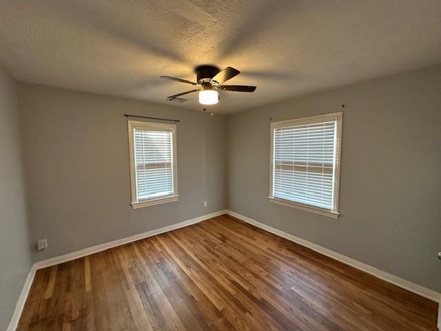 3829 Northwest 26th Street - Photo 5 of 11