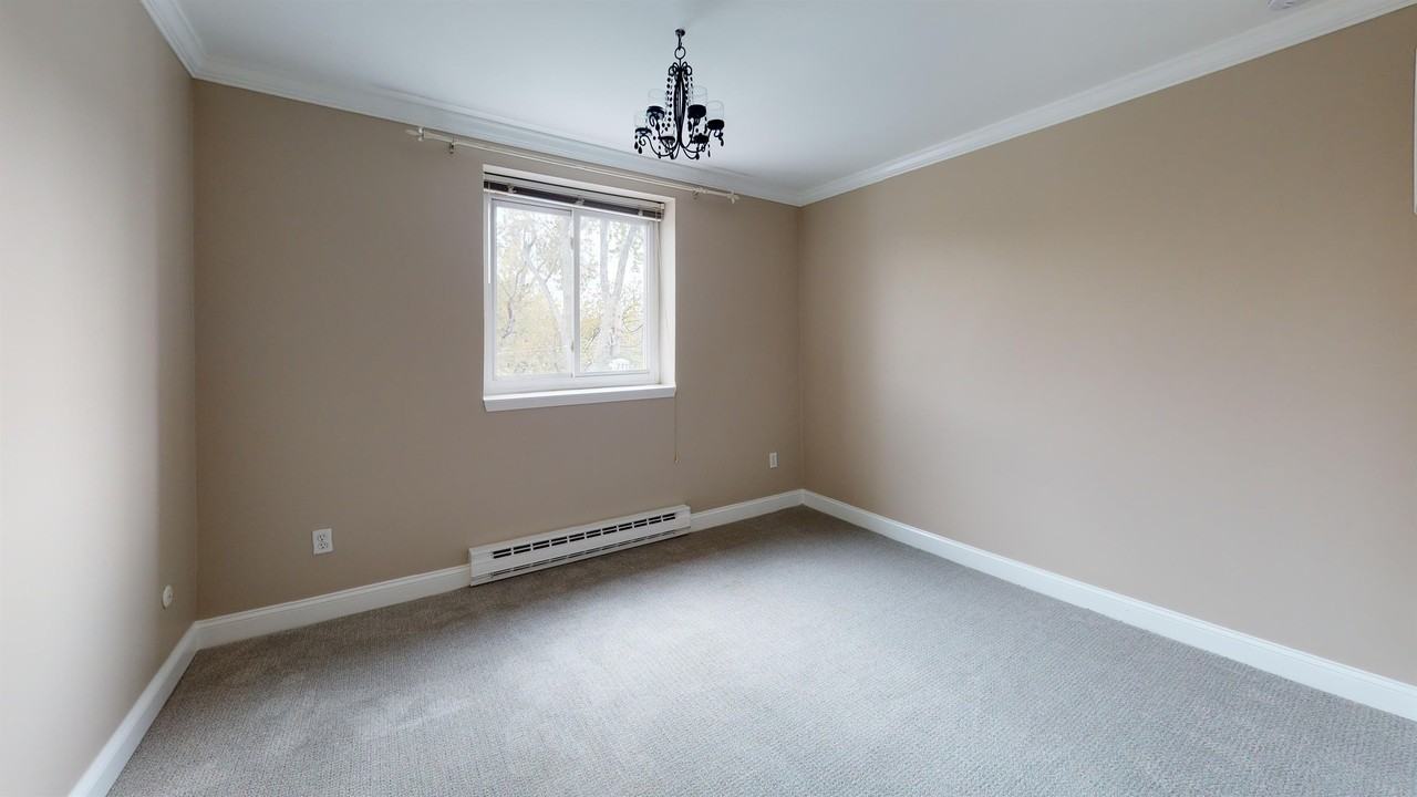 326 Broadway #21 - Photo 5 of 8