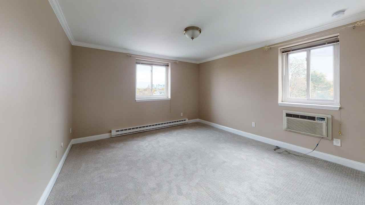 326 Broadway #21 - Photo 6 of 8
