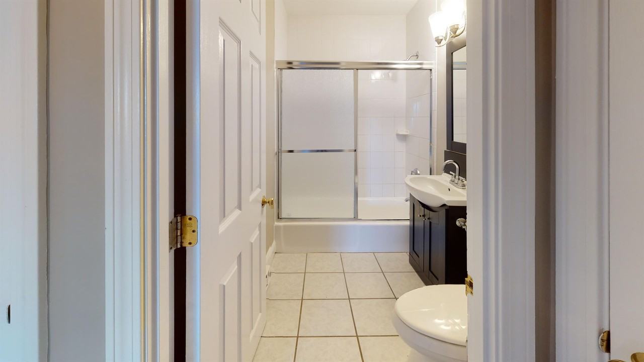326 Broadway #21 - Photo 3 of 8