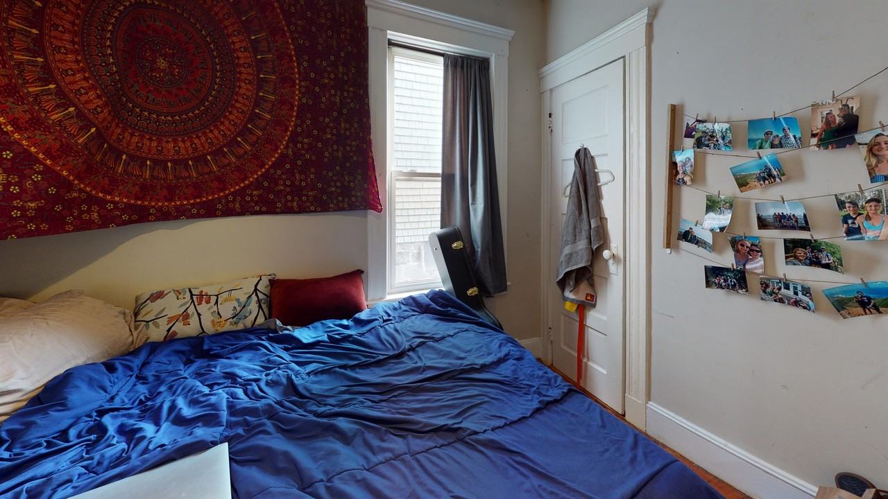 8 Olmstead St #1 - Photo 7 of 12