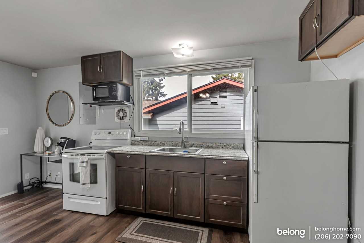 1924 S 254th Pl #B - Photo 7 of 16