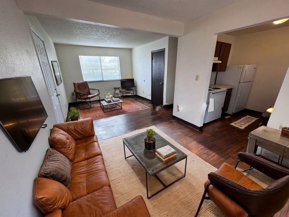 550 S 28th St #5 - Photo 2 of 6