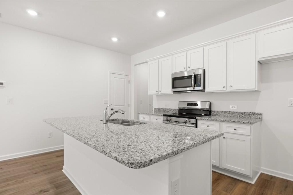 261 Kenoot Dr - Photo 3 of 22