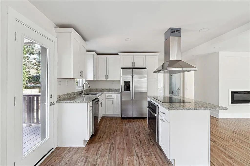 1926 Camellia Dr - Photo 3 of 22