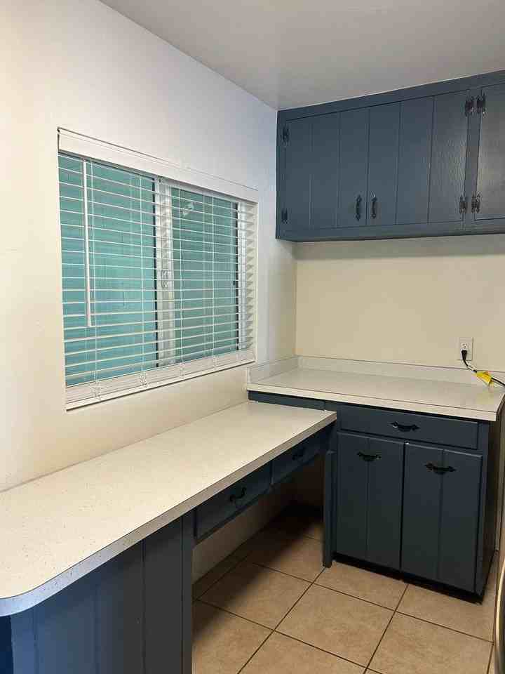 2550 East Copper Street - Photo 2 of 6