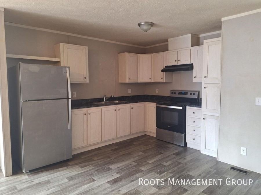 2009 Hamburg Pike Trlr 61 #61 - Photo 2 of 14