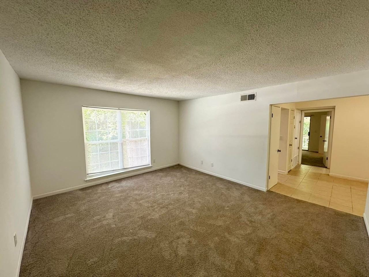 Villas At Panthersville Apartment Homes* - Photo 5 of 13