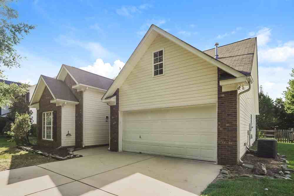 4003 Enderbury Dr - Photo 3 of 16