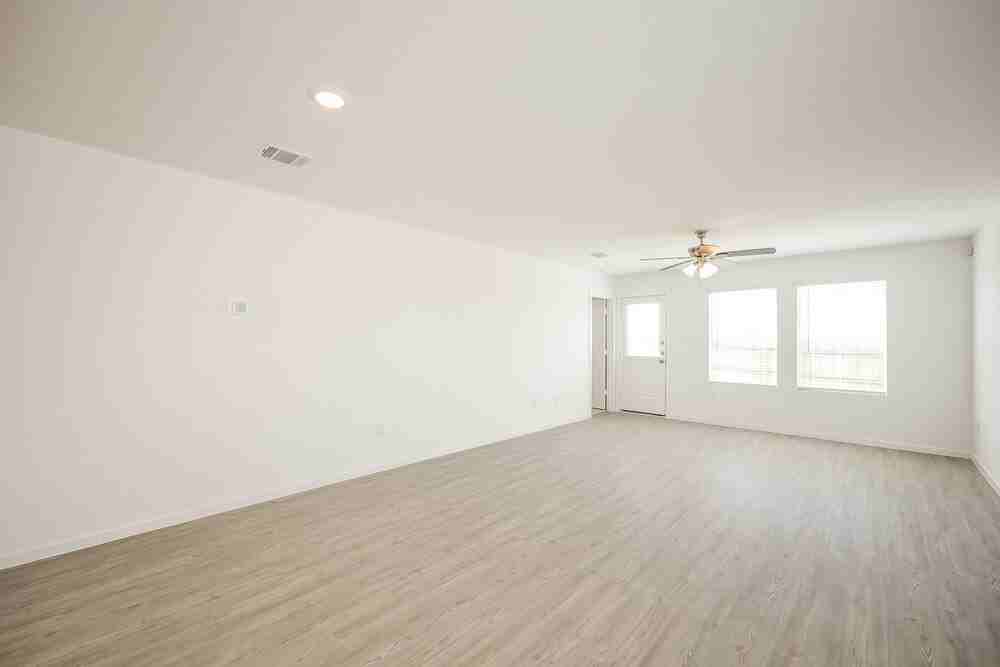 3320 Mound Rdg - Photo 4 of 16
