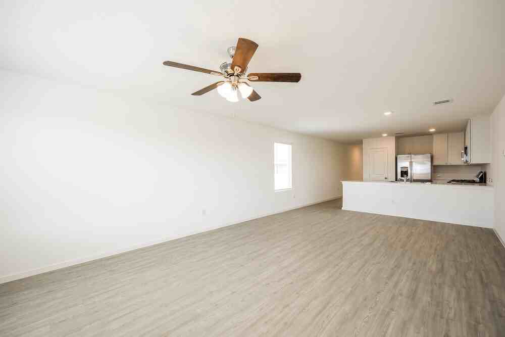 3320 Mound Rdg - Photo 5 of 16