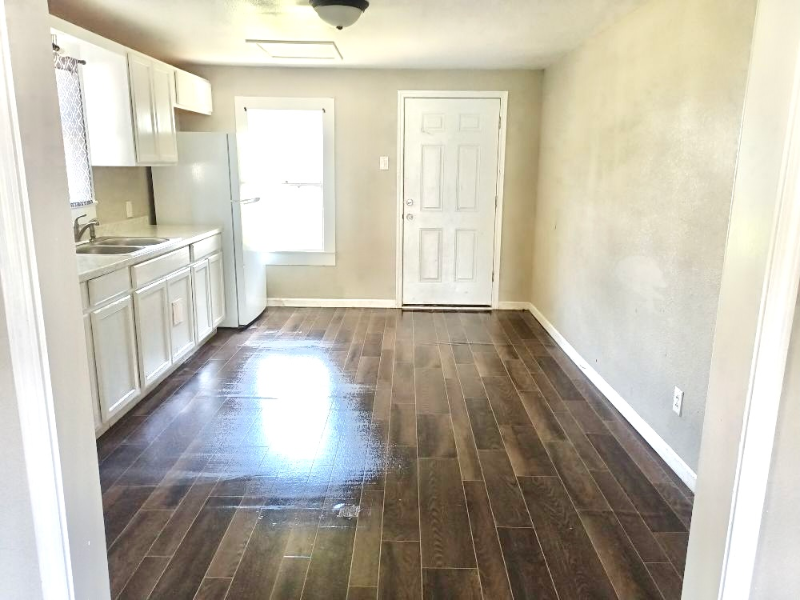 503 Guilbeau Ln - Photo 2 of 6