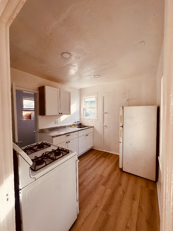 801 Shady Lane Parknorth 6Th Street #1 - Photo 3 of 3