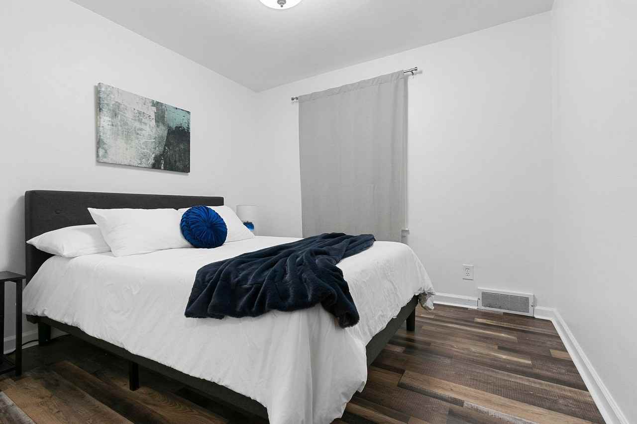 1000 Hickory Hill Dr - Photo 2 of 26