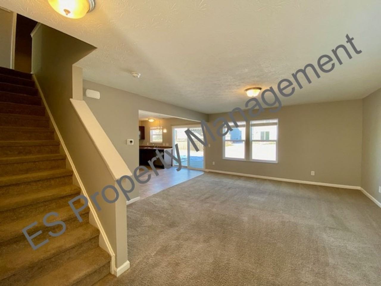 10918 Spirit Dr - Photo 5 of 42