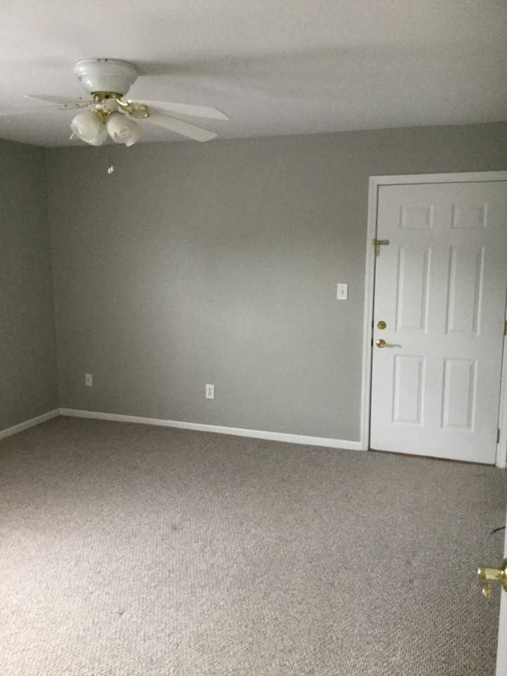 810 Wildwood Drive - Photo 2 of 6