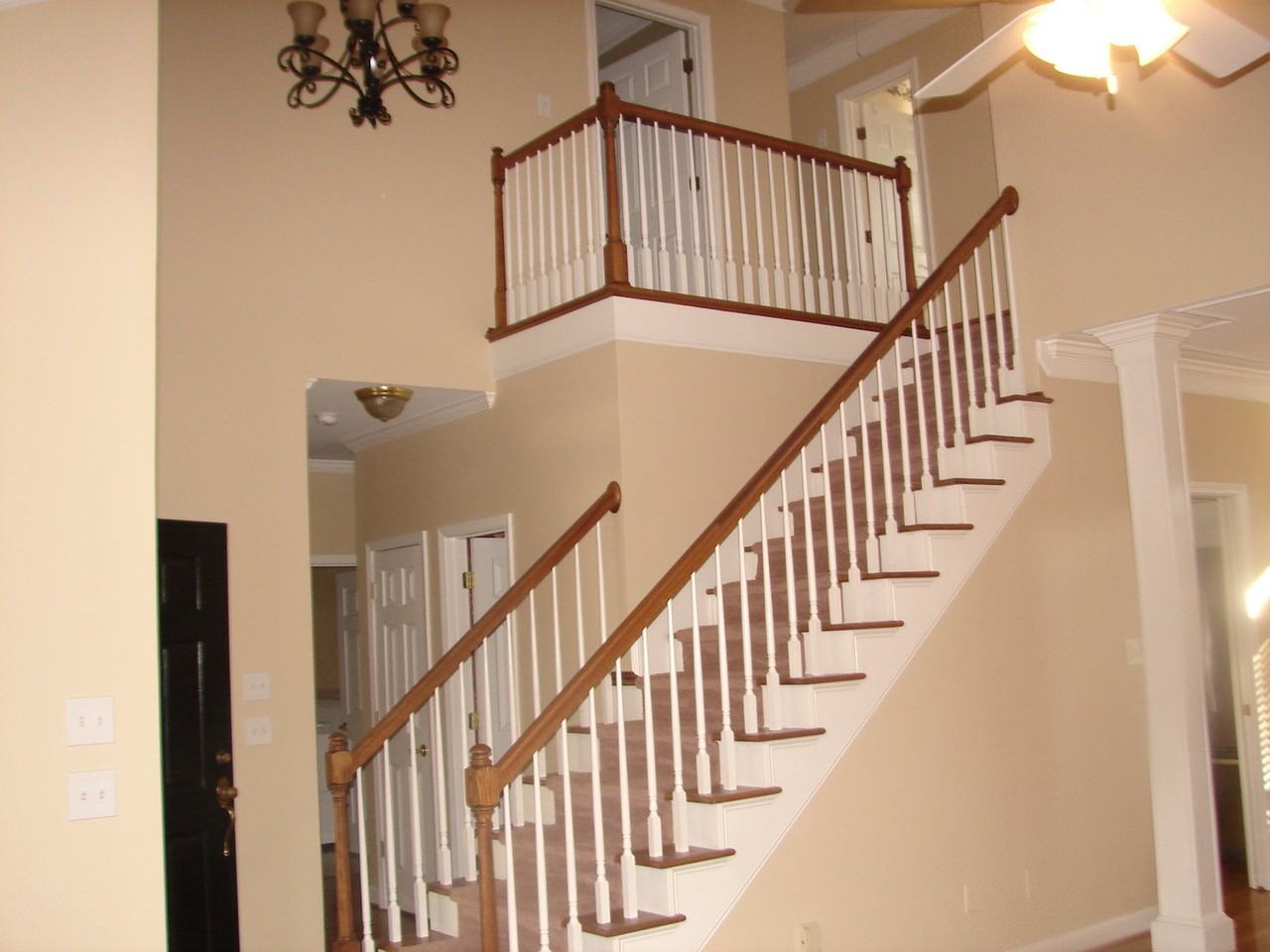 1325 Beckton Ct - Photo 2 of 7