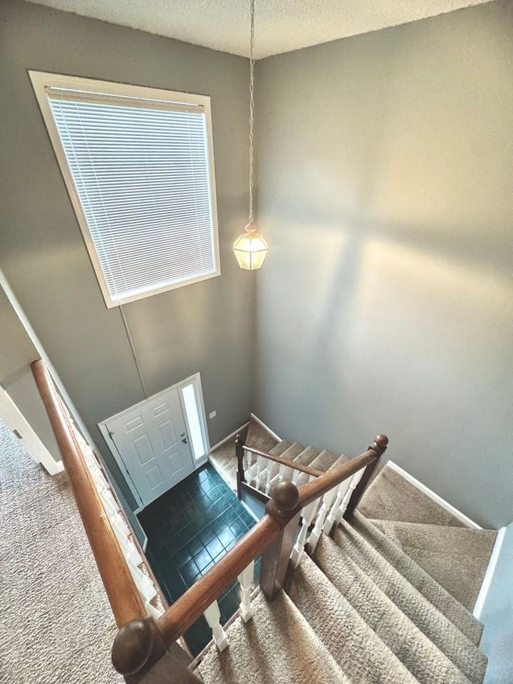 104 Pineridge Dr - Photo 7 of 16