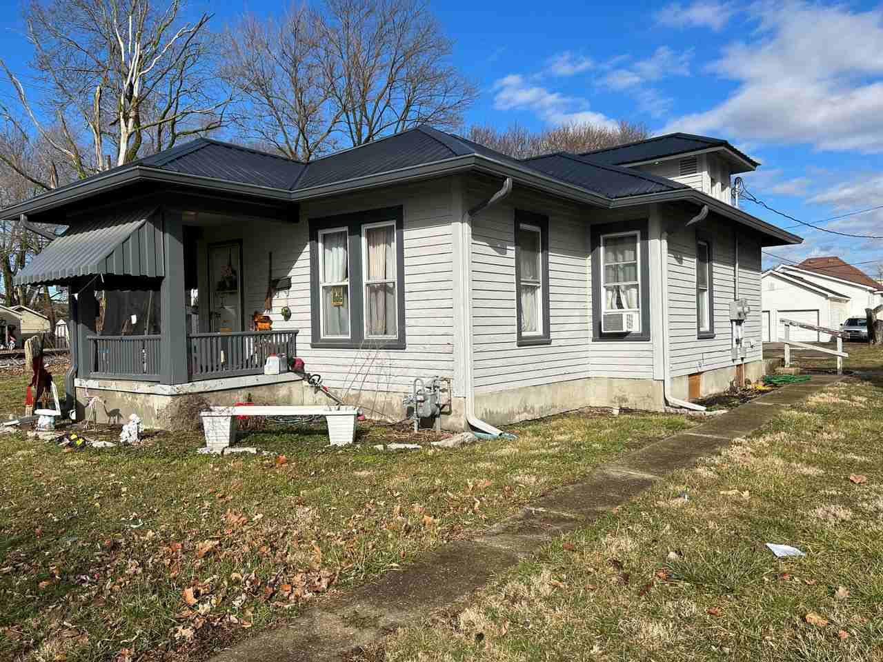 E Mechanic St - Photo 2 of 16