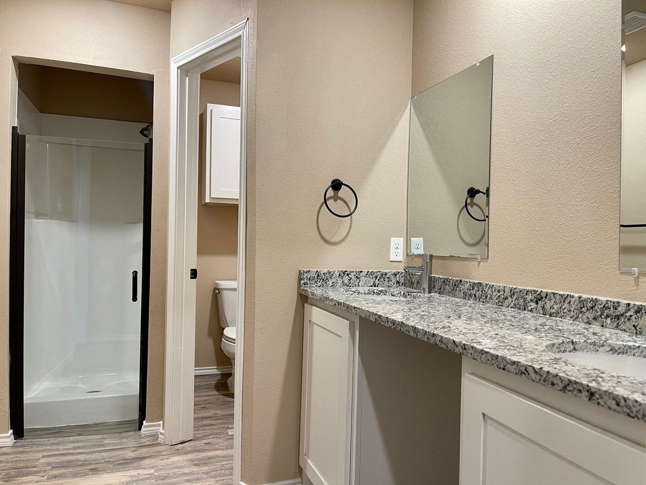 1017 Preston Trl #A - Photo 2 of 15
