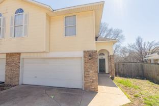 Daisy Ln 971-973 - Photo 1 of 1