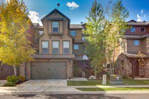 featured image of 871 Benjamin Pl