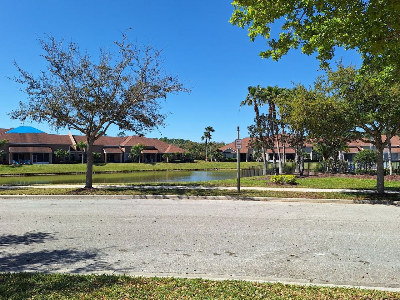 3643 Casalta Cir - Photo 5 of 29