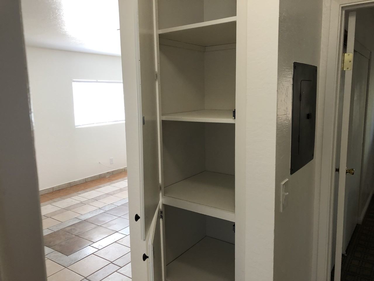 2335 Daley St #1 - Photo 6 of 12