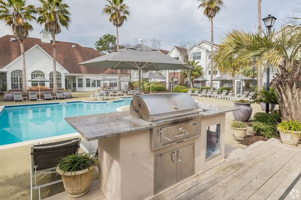 Audubon Park Apartments - Photo 2 of 27